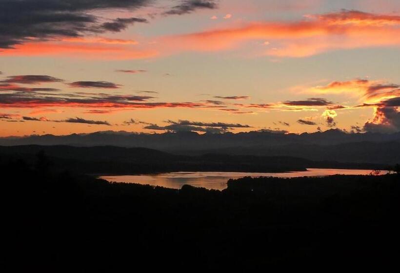 Al Nifontano B&b Ideal For Family Or Couples 2 Rooms Lakeview