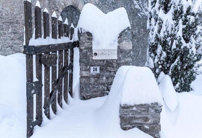 B&b La Tour De Villa