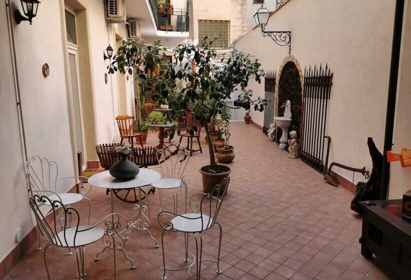 مبيت وإفطار A Casa Di Amedeo