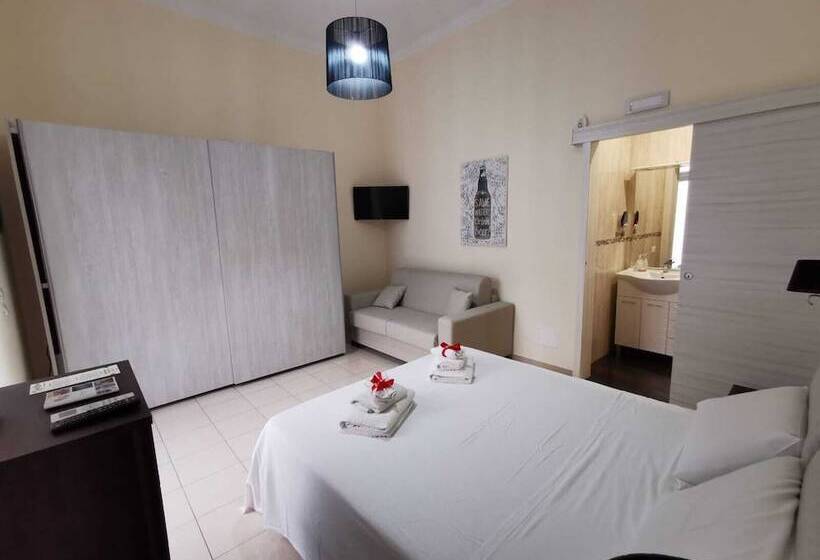 مبيت وإفطار A Casa Di Amedeo