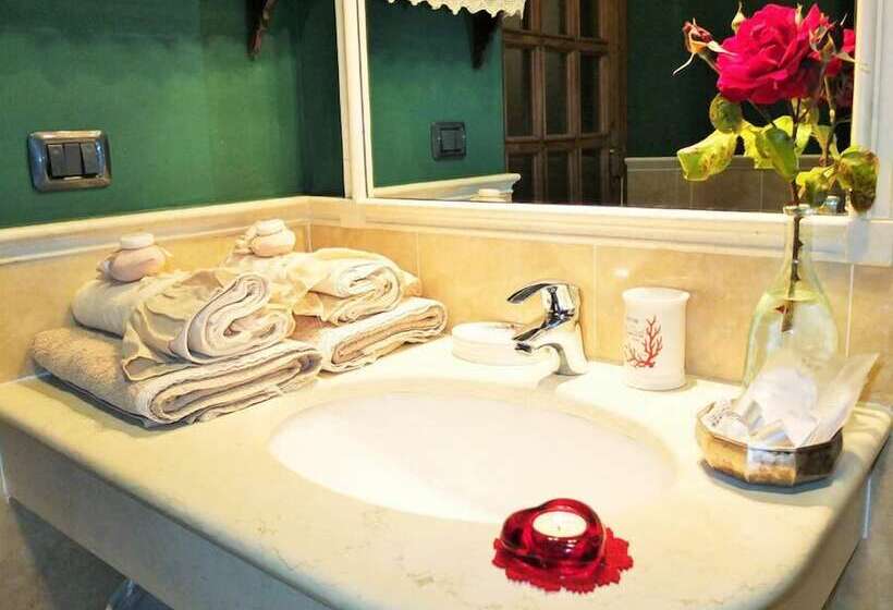 تختخواب و صبحانه A Casa Mia Soloindue