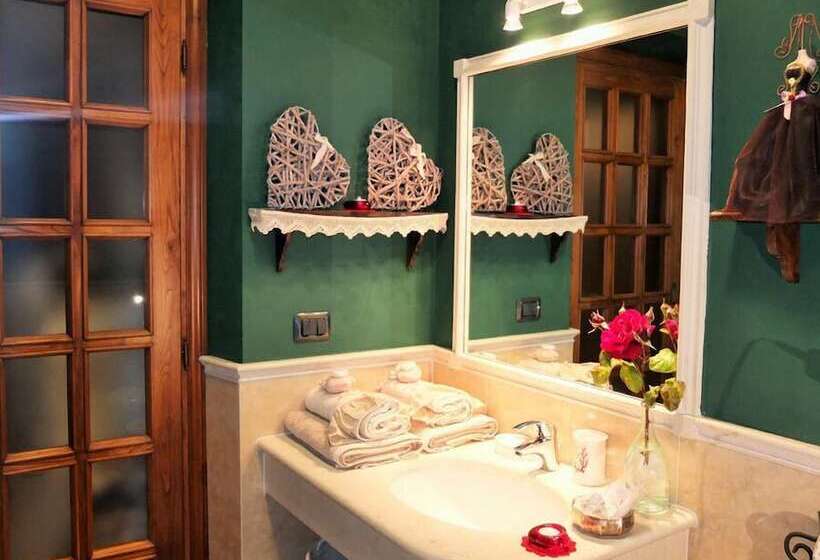 تختخواب و صبحانه A Casa Mia Soloindue