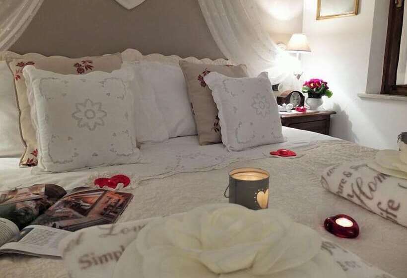 تختخواب و صبحانه A Casa Mia Soloindue