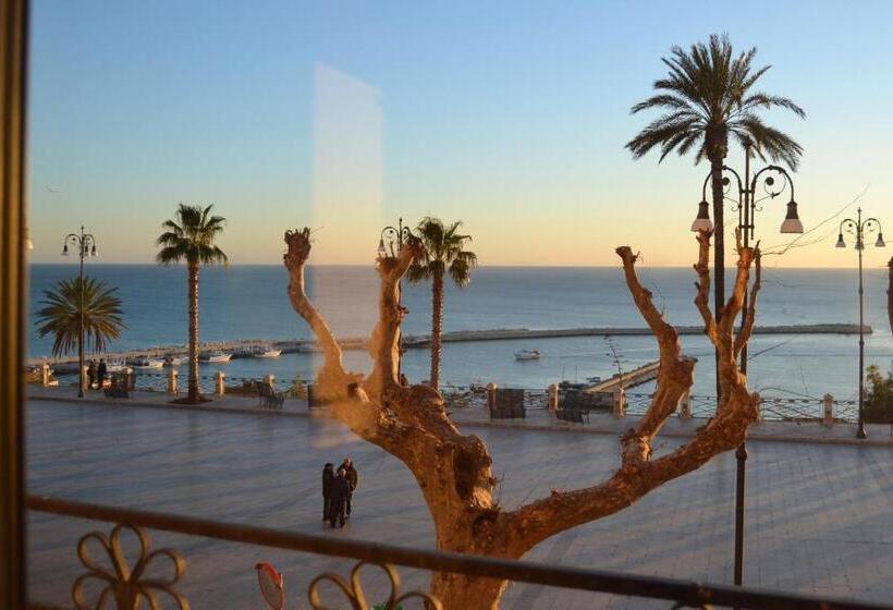 تختخواب و صبحانه Agorà Panoramic Rooms