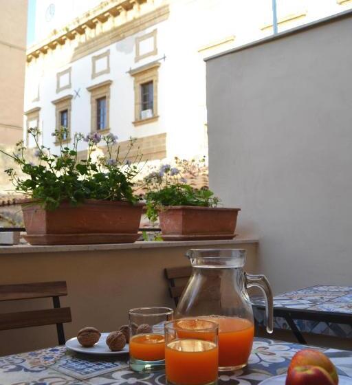 住宿加早餐  Agorà Panoramic Rooms