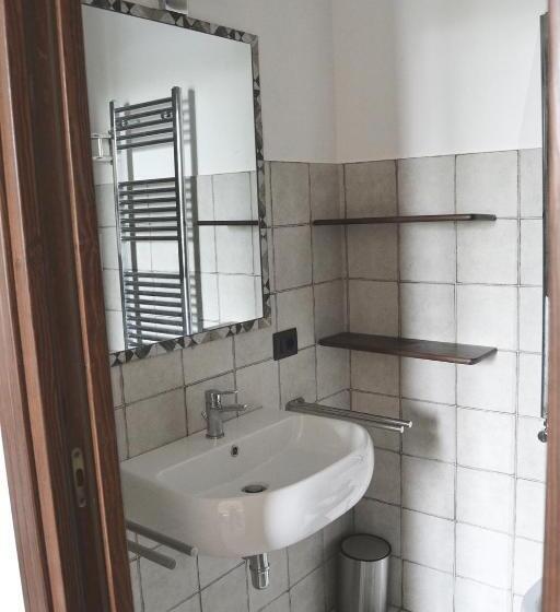 تختخواب و صبحانه Agorà Panoramic Rooms