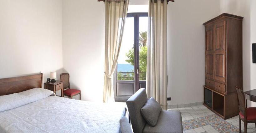 住宿加早餐  Agorà Panoramic Rooms