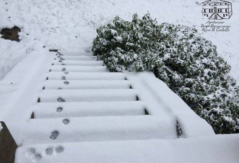 Bed and Breakfast Agriturismo Borgo Buzzaccarini Rocca Di Castello