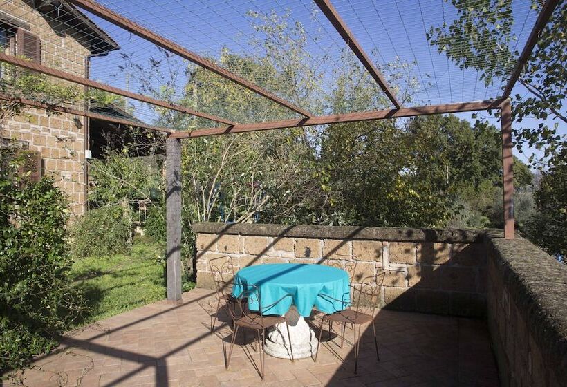 مبيت وإفطار Casale San Pietro