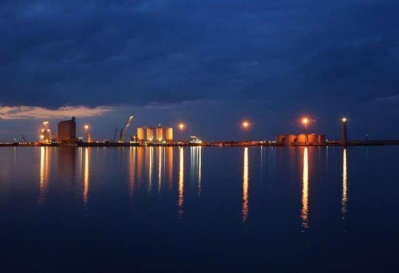 Bed And Breakfast Charming House