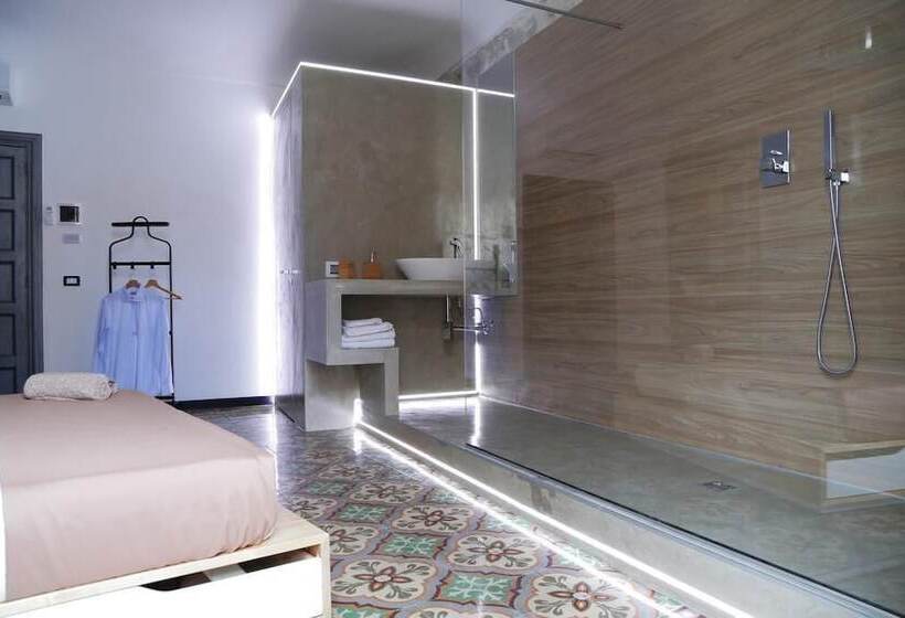 مبيت وإفطار Community Rooms & Wine