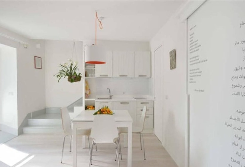 צימר Community Rooms & Wine