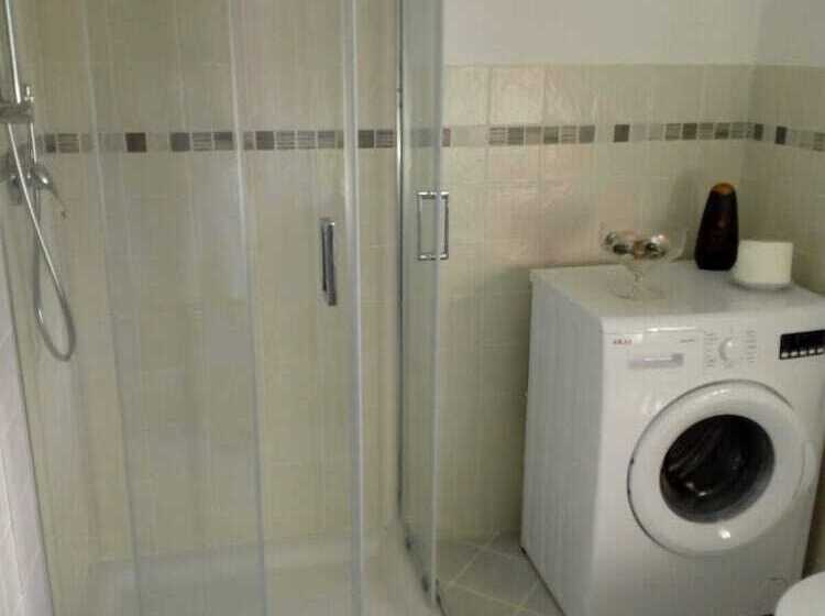 住宿加早餐  Da Nonna Laura Al Circeo