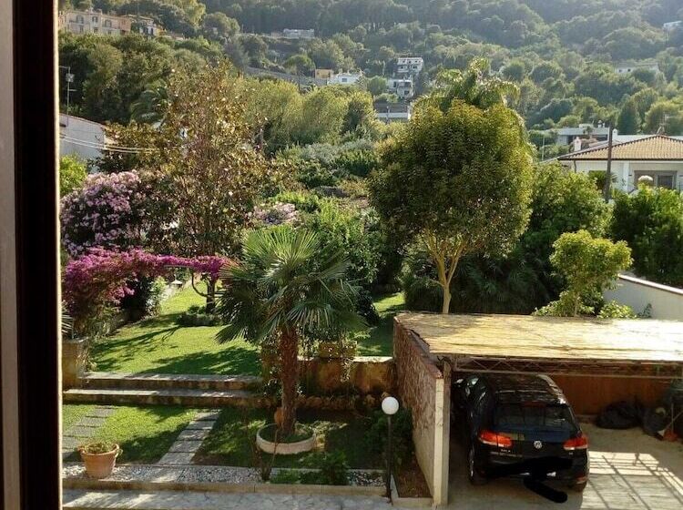 住宿加早餐  Da Nonna Laura Al Circeo