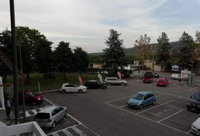 Bed and Breakfast Good Morning Shopping