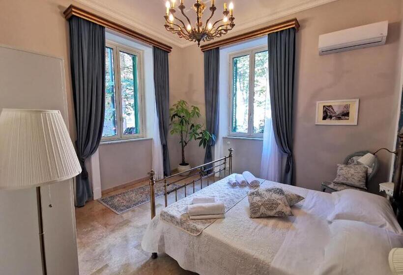 تختخواب و صبحانه Il Galleone