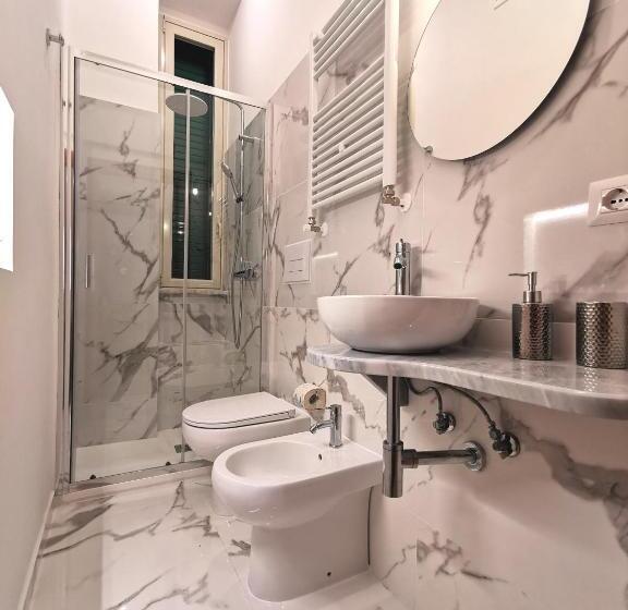 تختخواب و صبحانه Il Galleone