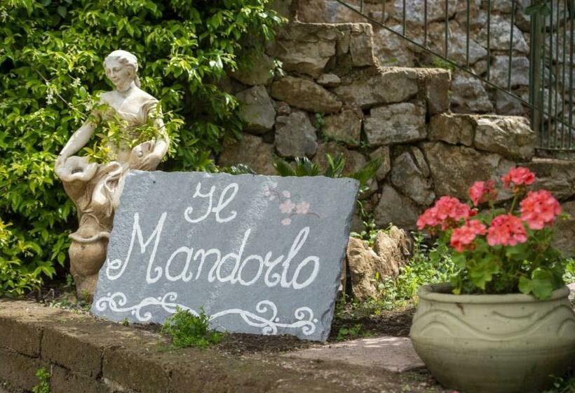 مبيت وإفطار Il Mandorlo