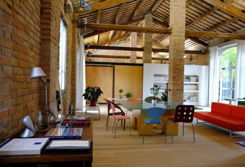 تختخواب و صبحانه Invento Bnb Unconventional Maison