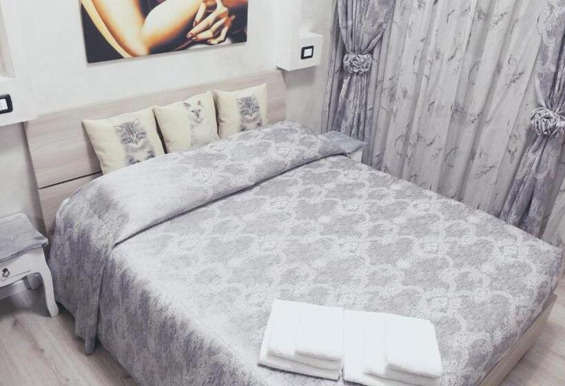 Bed and Breakfast L Antenna