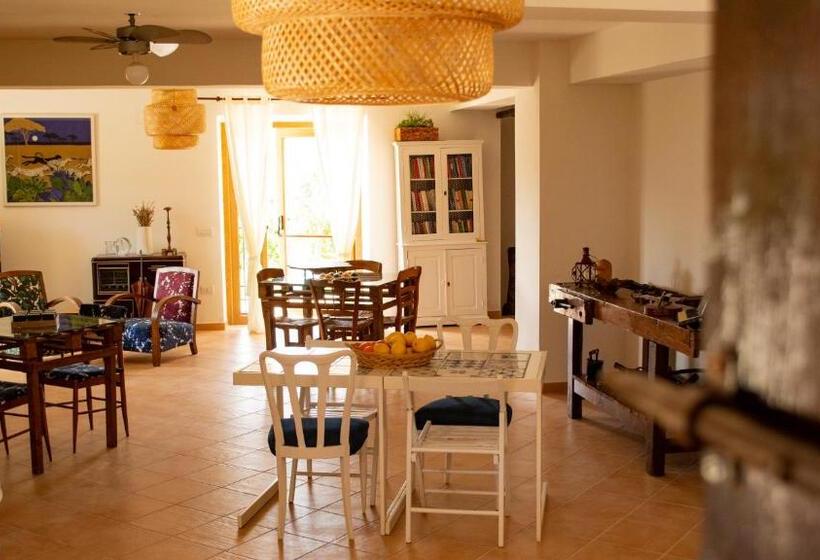 ベッドアンドブレックファースト L Arcadia