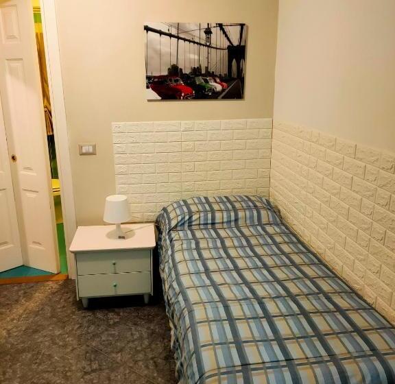 ベッドアンドブレックファースト L Attico