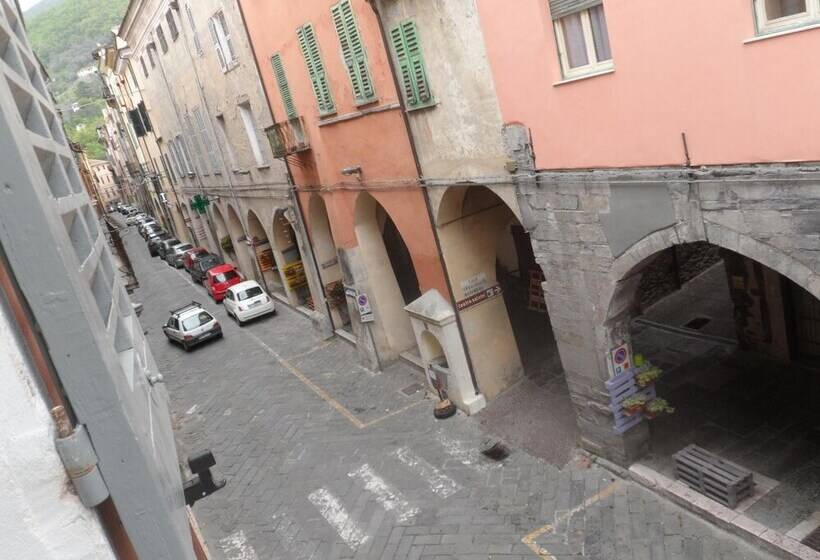 צימר Palazzo Barli