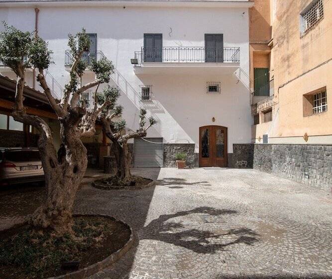 צימר Palazzo Caracciolo Del Sole