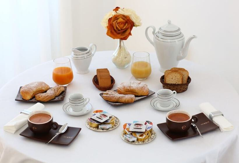 צימר Palazzo Caracciolo Del Sole