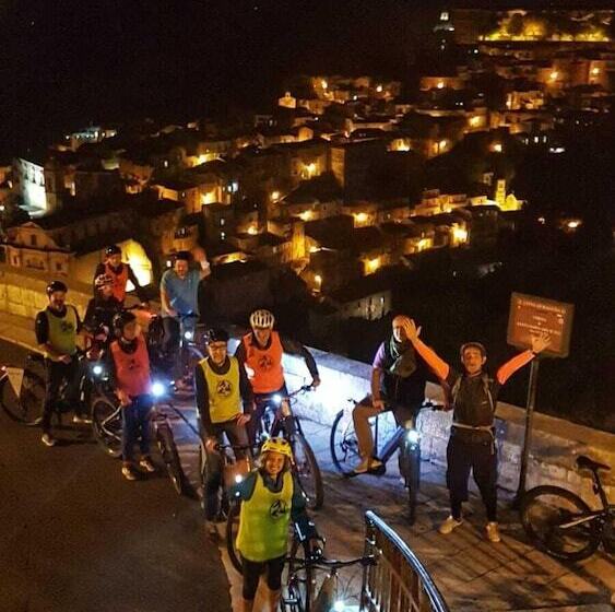 住宿加早餐  Palazzo Degli Antoci