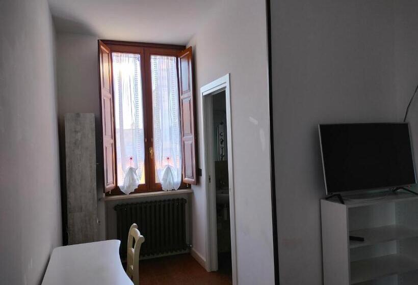 مبيت وإفطار Residence Tucci