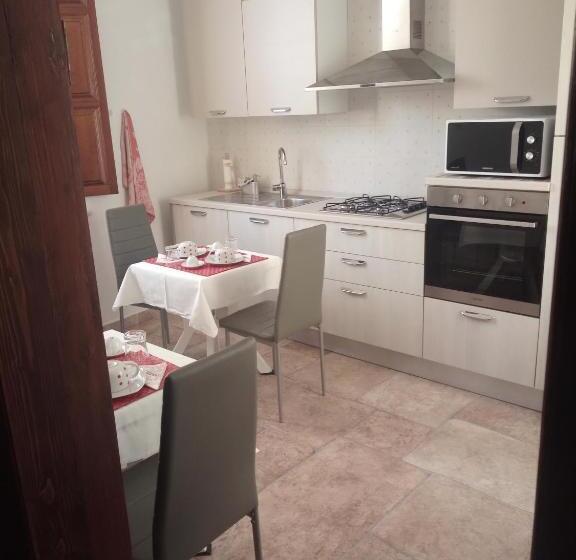 مبيت وإفطار Residence Tucci