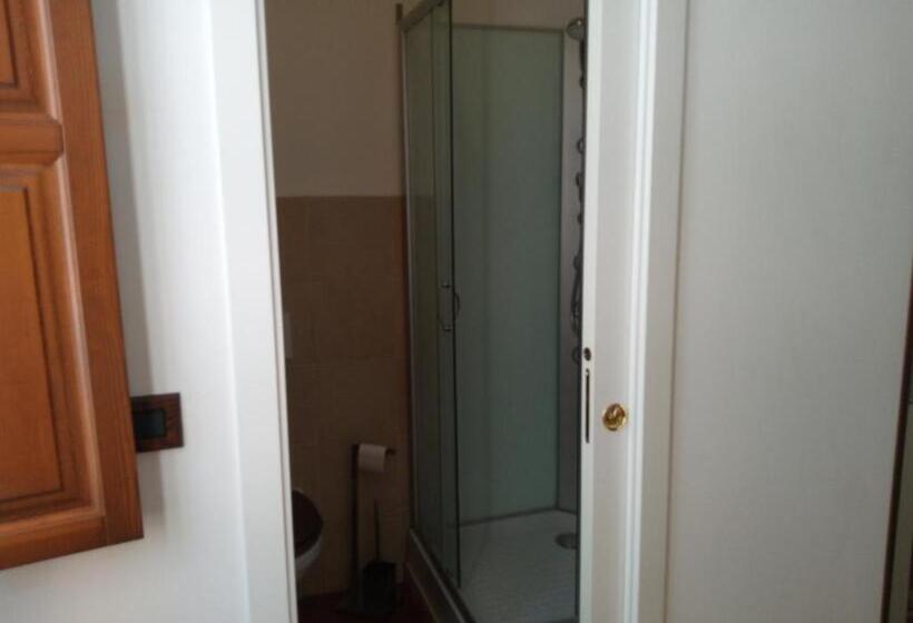 مبيت وإفطار Residence Tucci