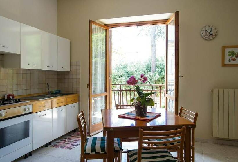 مبيت وإفطار Residence Villa Savoia