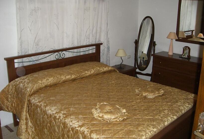 مبيت وإفطار Sa Domu Sarda Case Vacanze