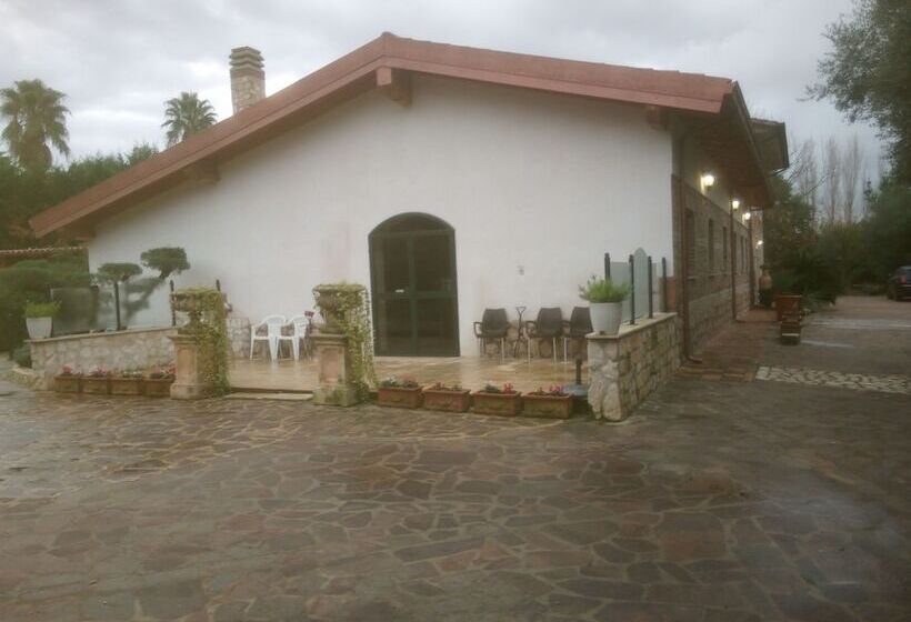 مبيت وإفطار Tenuta Le Pantanelle