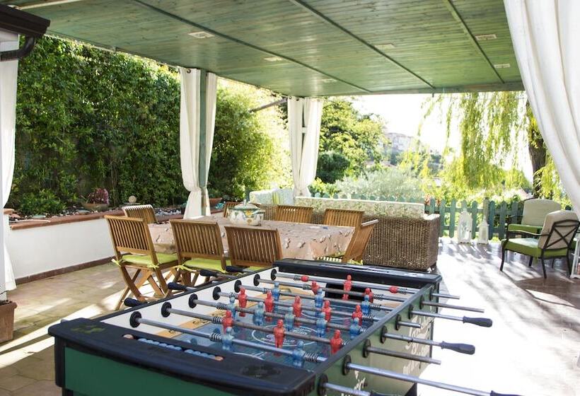 مبيت وإفطار Villa Armonia