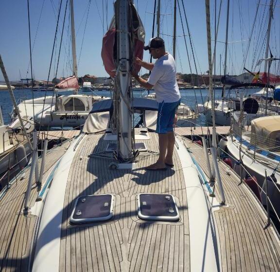 مبيت وإفطار Villa Brigida