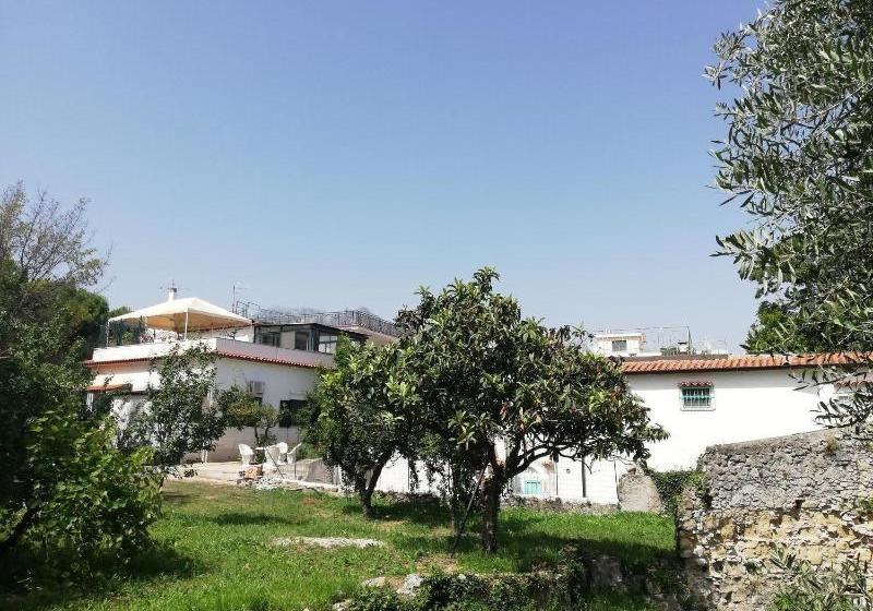 Bed and Breakfast Villa Elena Al Porto Formia