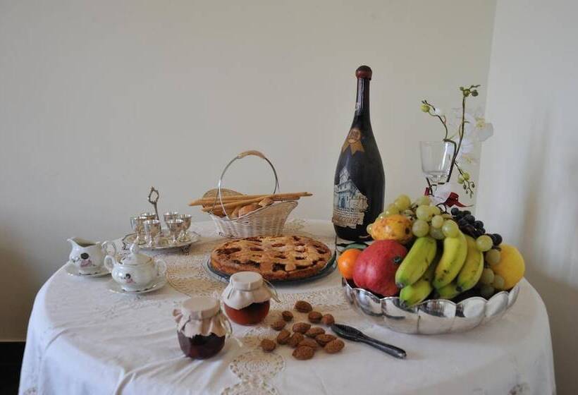 민박 Villa Eugenia