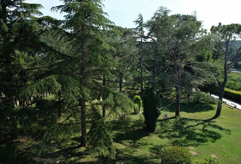 مبيت وإفطار Villa Pesce