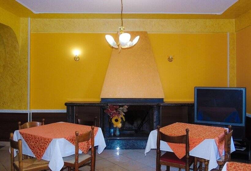 فندق فئة نجمة واحدة La Zagara