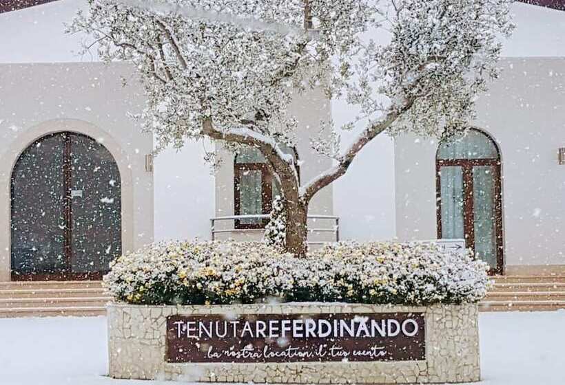 مسافرخانه Tenuta Re Ferdinando