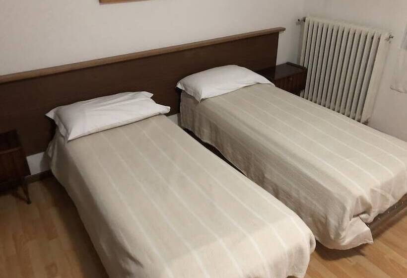 בית מלון כפרי Alla Prisa