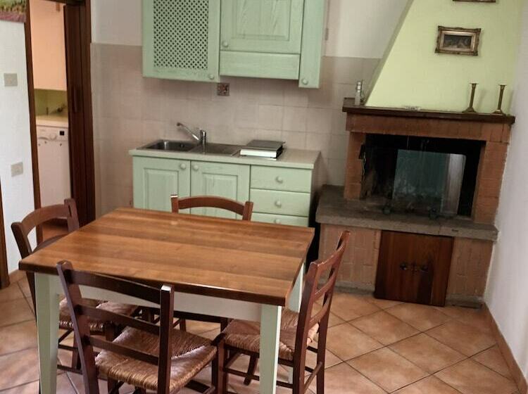 בית מלון כפרי Agriturismo La Chiusa