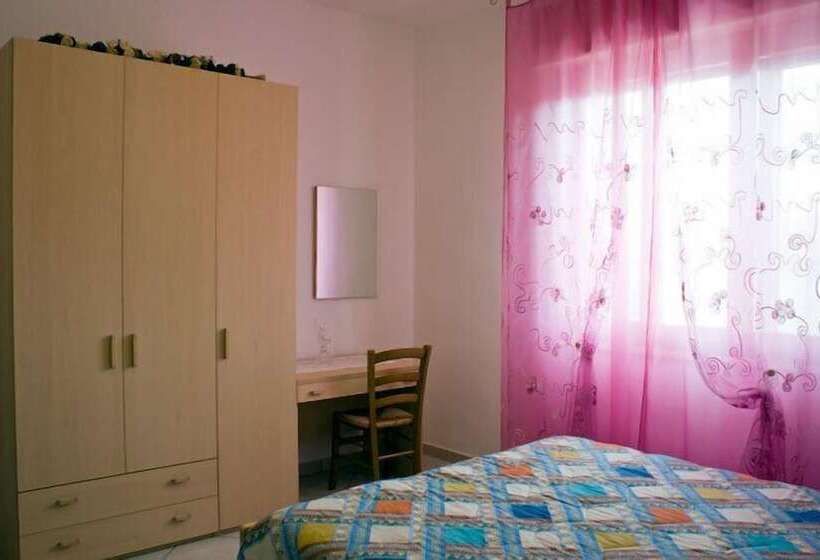 Сельский отель Agriturismo La Rondine