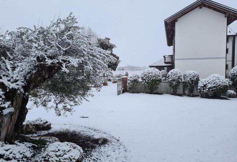 田舎風ホテル Agriturismo Residence Caporale