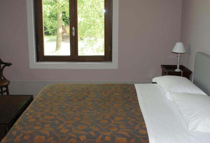 교외 호텔 La Finestra Sul Po  Agriturismo