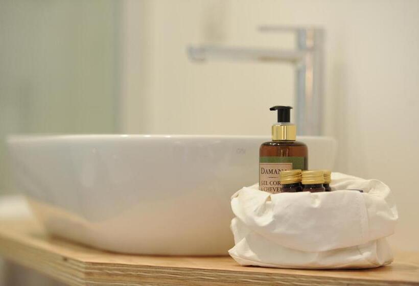 فندق ريفى Montegusto