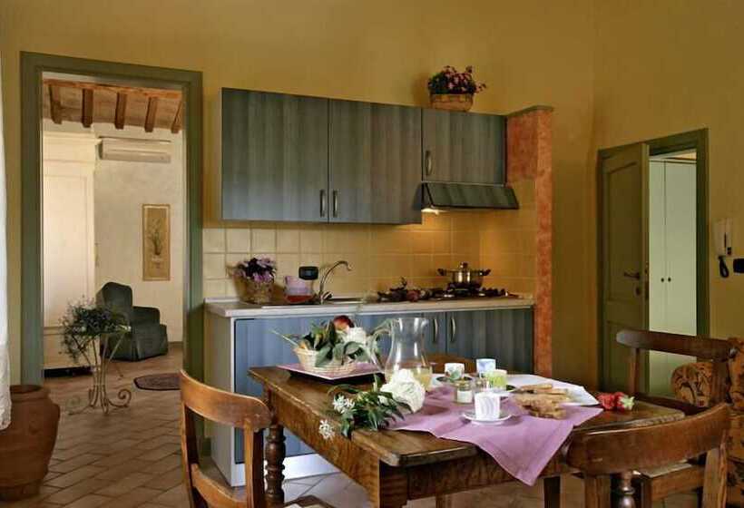 فندق ريفى Poggio Montali